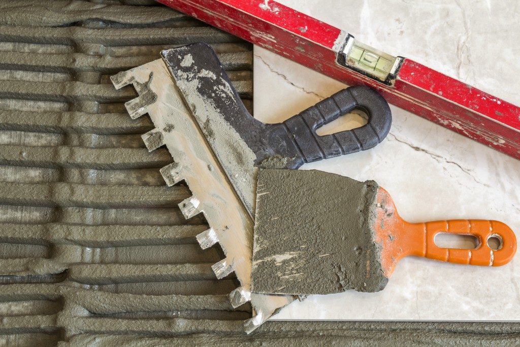 Tools used in repalcing tiles